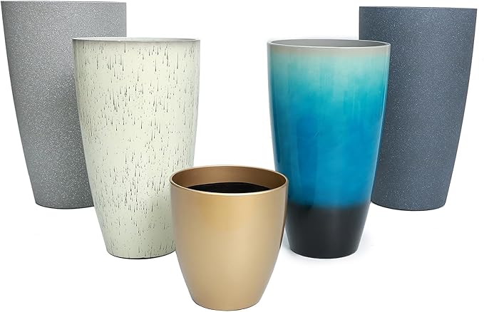 24, 11 Inch Large Plastic Planters - Image 4